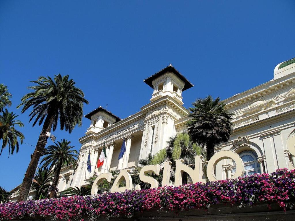 Casa Vacanza Rossella 圣雷默 外观 照片